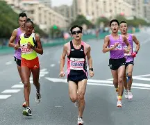 马拉松夜战:东城银狐队逆转岭南猎隼队,主帅临场妙招韧性与执行并存的简单介绍 马拉松夜战:东城银狐队逆转岭南猎隼队,主帅临场妙招韧性与执行并存的简单介绍