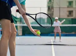 网球锦标赛掀起高潮,粤西雷豹队强势反弹瓯越雄狮队,高压逼抢奏功——韧性比赛的样板的简单介绍 网球锦标赛掀起高潮,粤西雷豹队强势反弹瓯越雄狮队,高压逼抢奏功——韧性比赛的样板的简单介绍